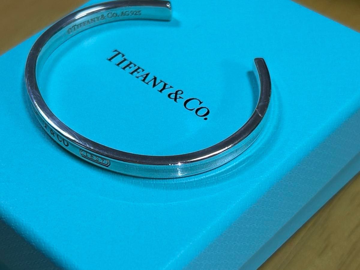 ティファニー箱、巾着、リボン、袋、カード付 Tiffany&Co ティファニー 1837 ナロー カフ バングル シルバー