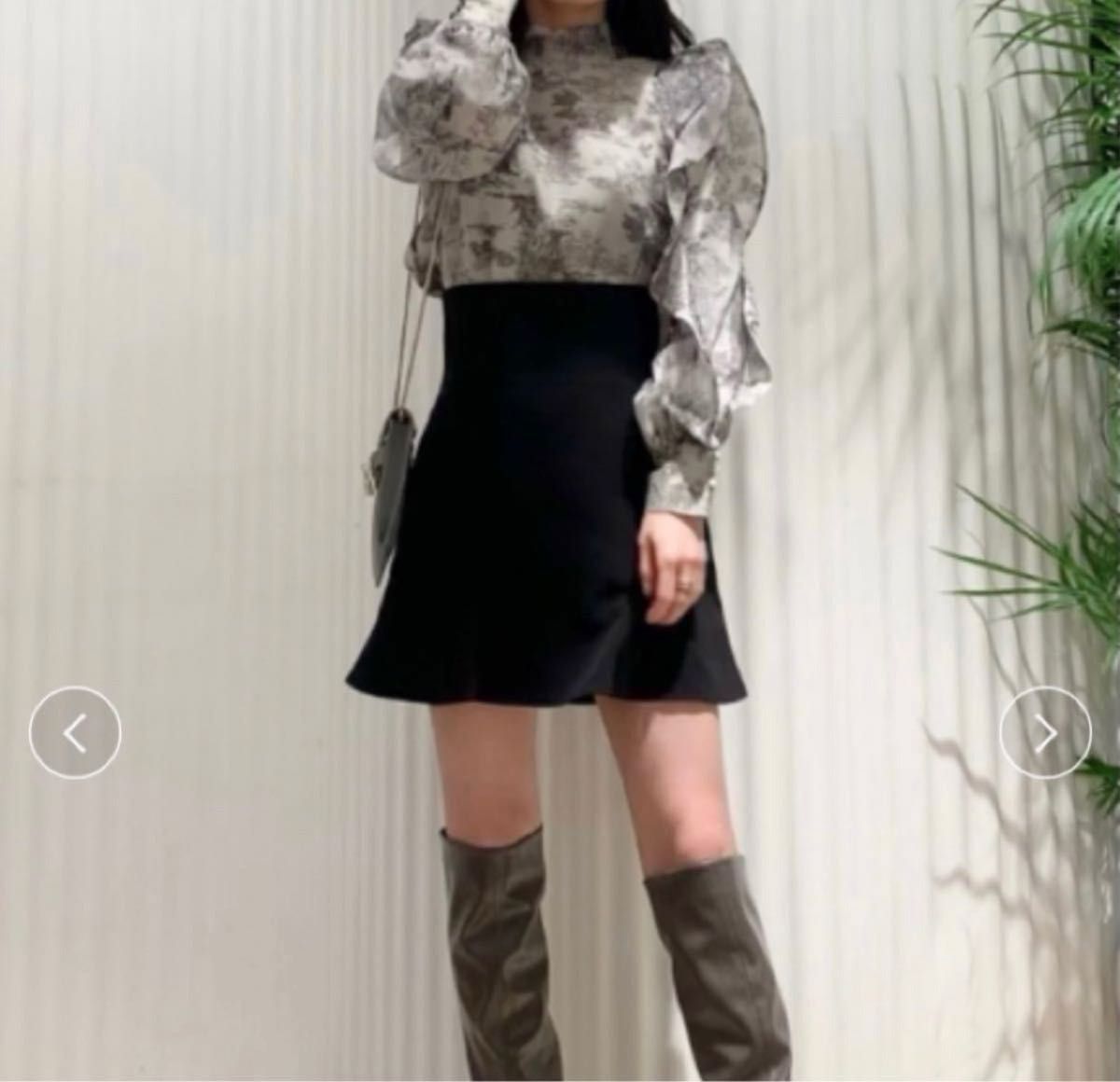 美品 SNIDEL スナイデル オーガンシースルーブラウス NVY 美品 SNIDEL スナイデル オーガンシースルーブラウス NVY