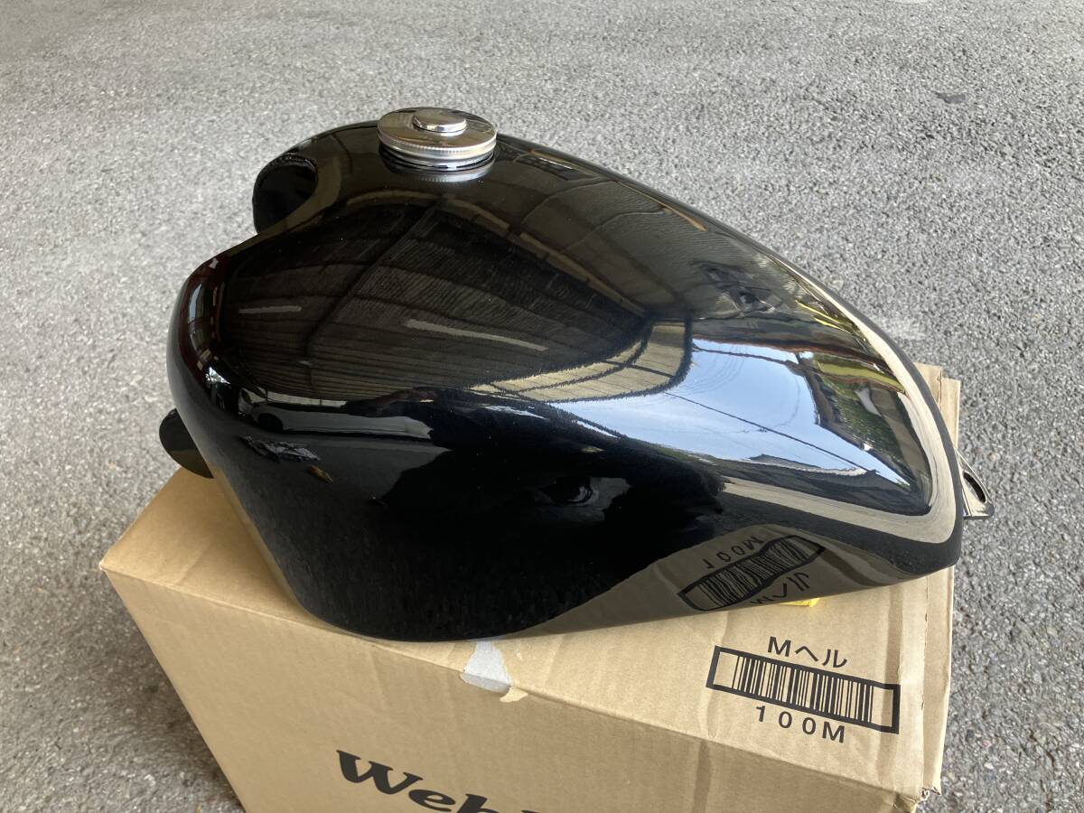 Kawasaki 250TR キャブ車用タンク Kawasaki 250TR キャブ車用タンク