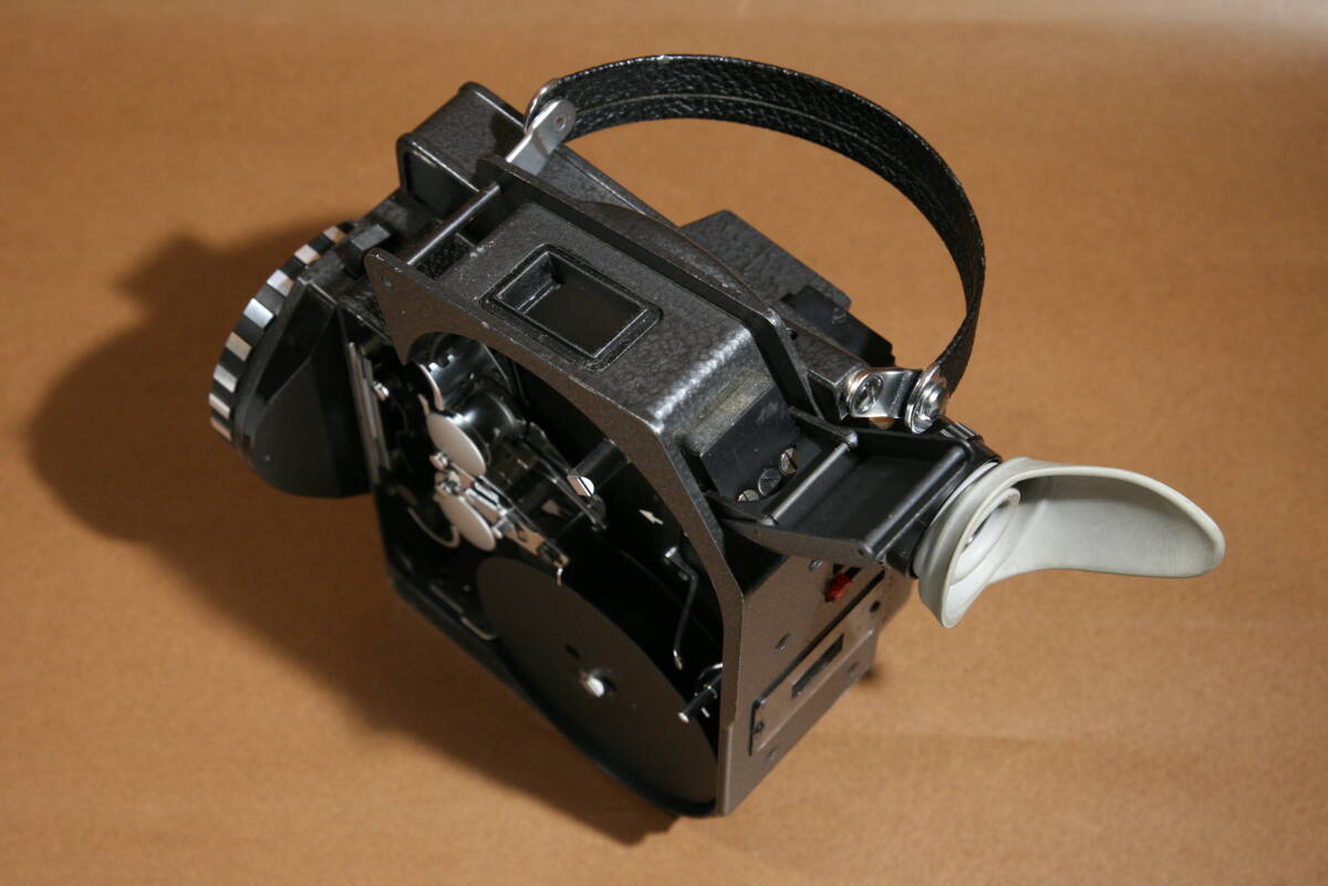 BOLEX H16EL 400FEET マガジン付 １６ミリカメラの画像6