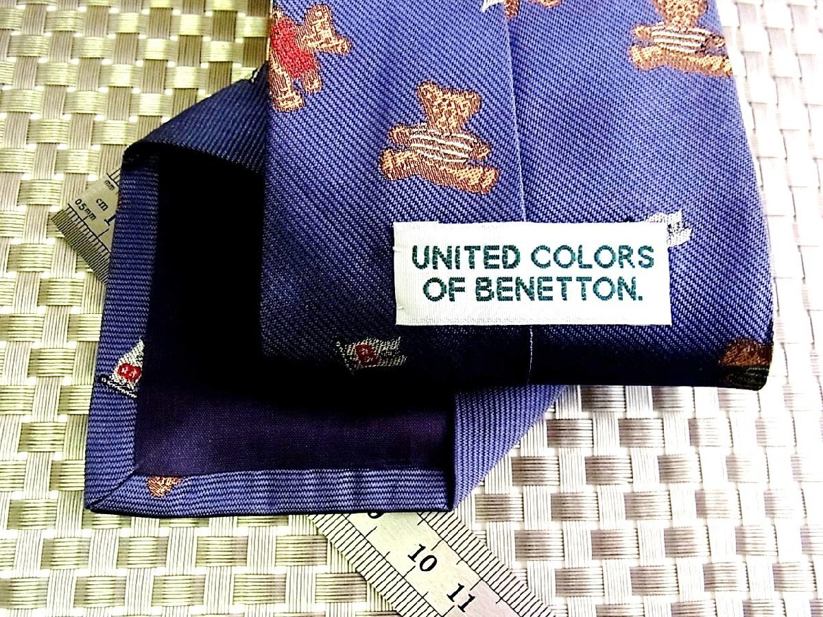 [ stock disposal sale ]* bargain sale *FK7585* Benetton [ embroidery .. teddy bear flag flag pattern ] necktie *