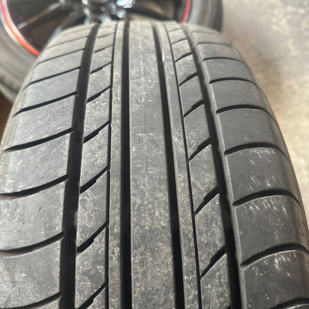 溝あり良品weds NOVARIS 17-7J 5H/114.3 ET47 ヨコハマ bluearth e70 205/55R17 2021年製中古4本セット ノアヴォクシーステップWなどにの画像6