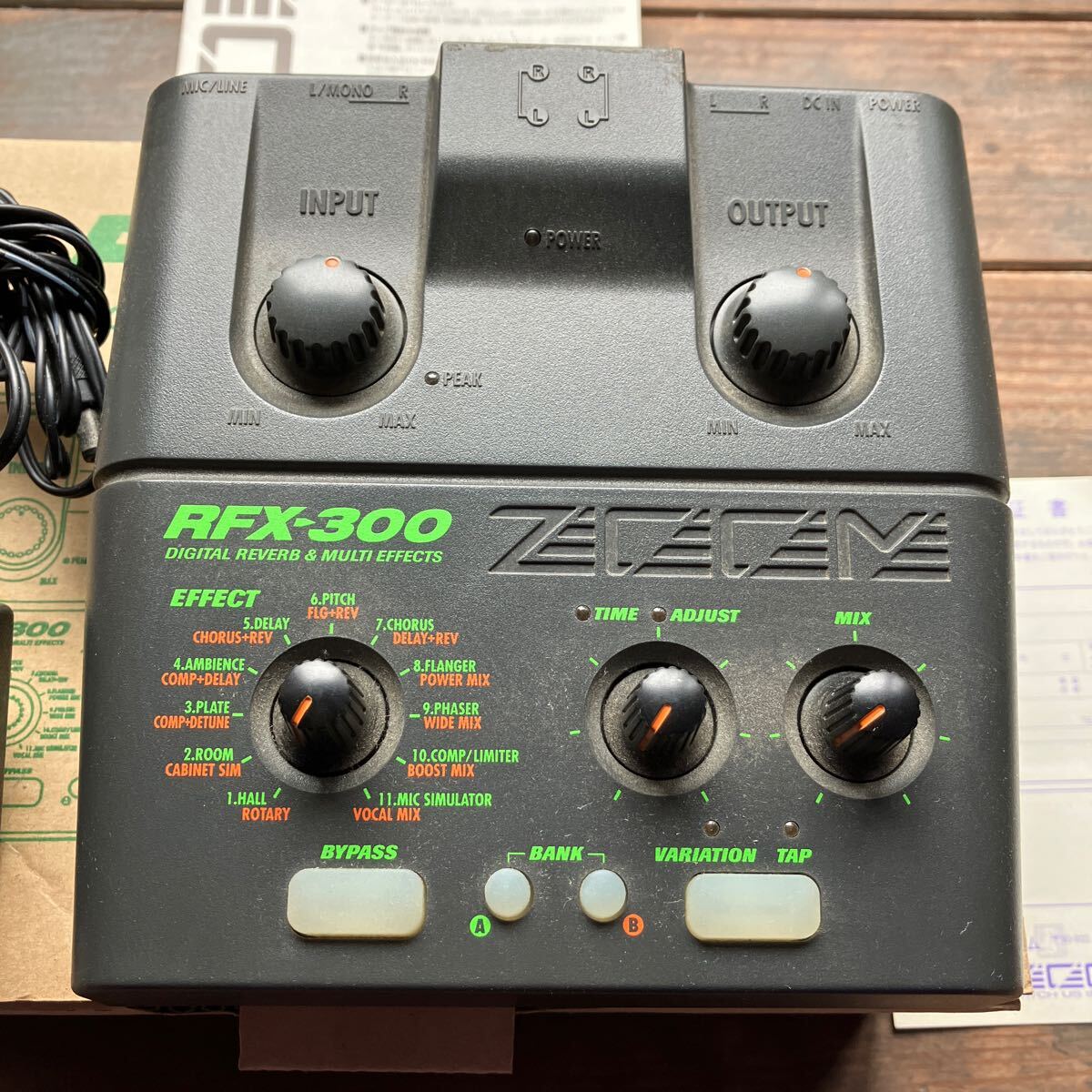  эффектор RFX300 zoom сделано в Японии 