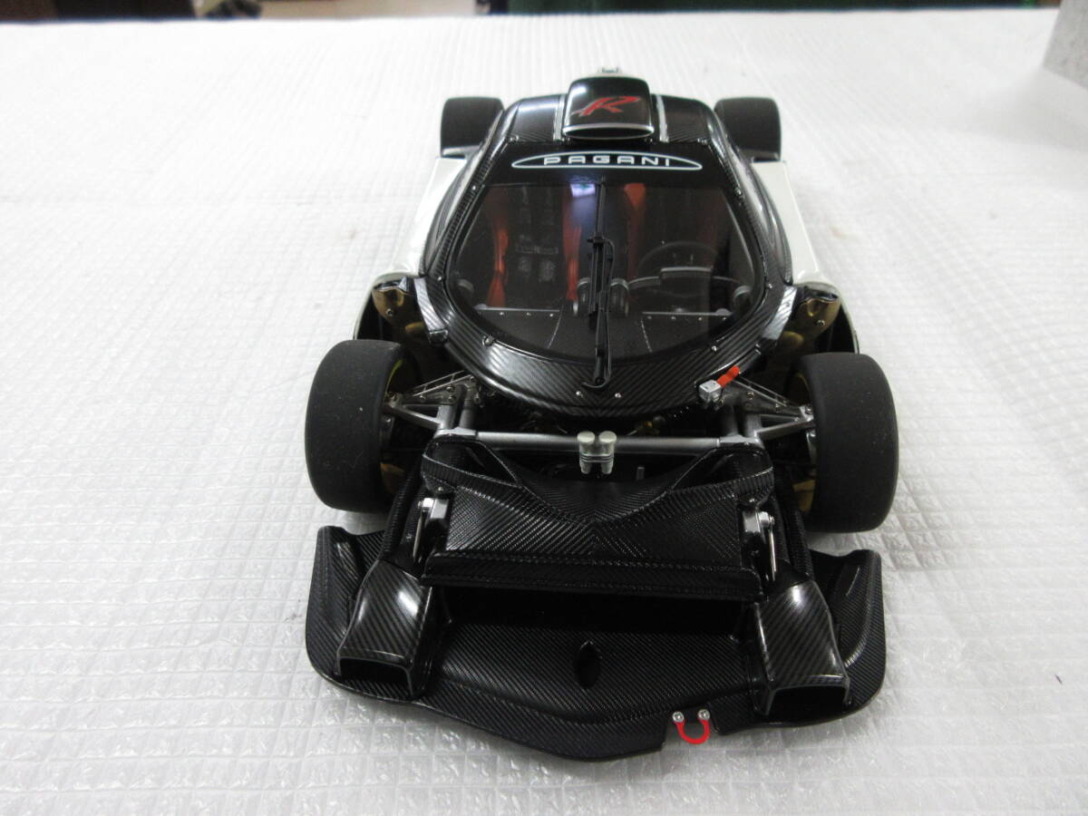 AUTOart 1/18 PAGANI Zomda Revolucion 中古現状の画像4