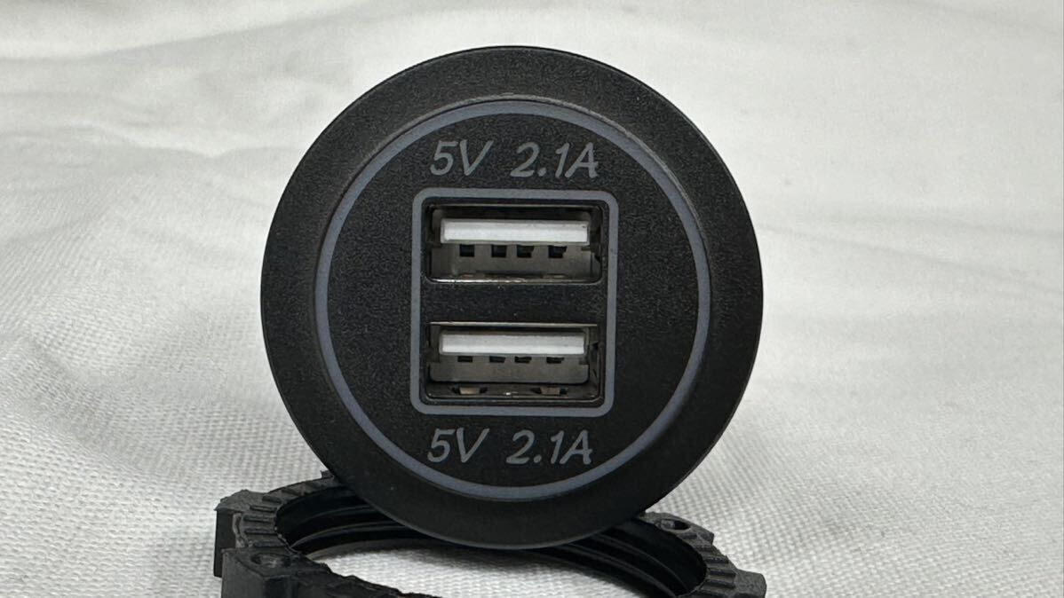 USB зарядка 2 порт встроен модель внезапный скорость зарядка прикуриватель размер красный LED