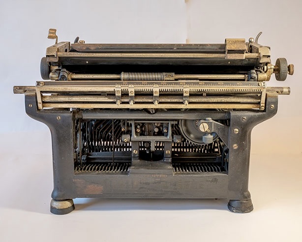 ◆アンティークUnderwood Standard Typewriter No.5