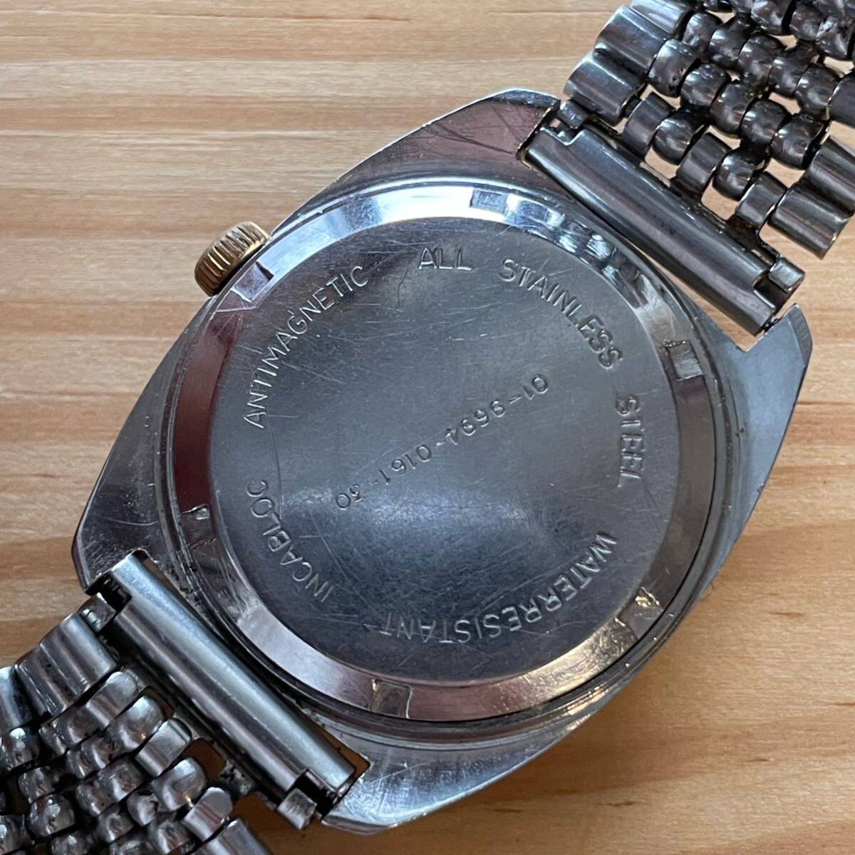 トロピカルダイヤル スイス製 SILVANA シルヴァーナ ヴィンテージウォッチ 腕時計 手巻き 稼働品の画像3