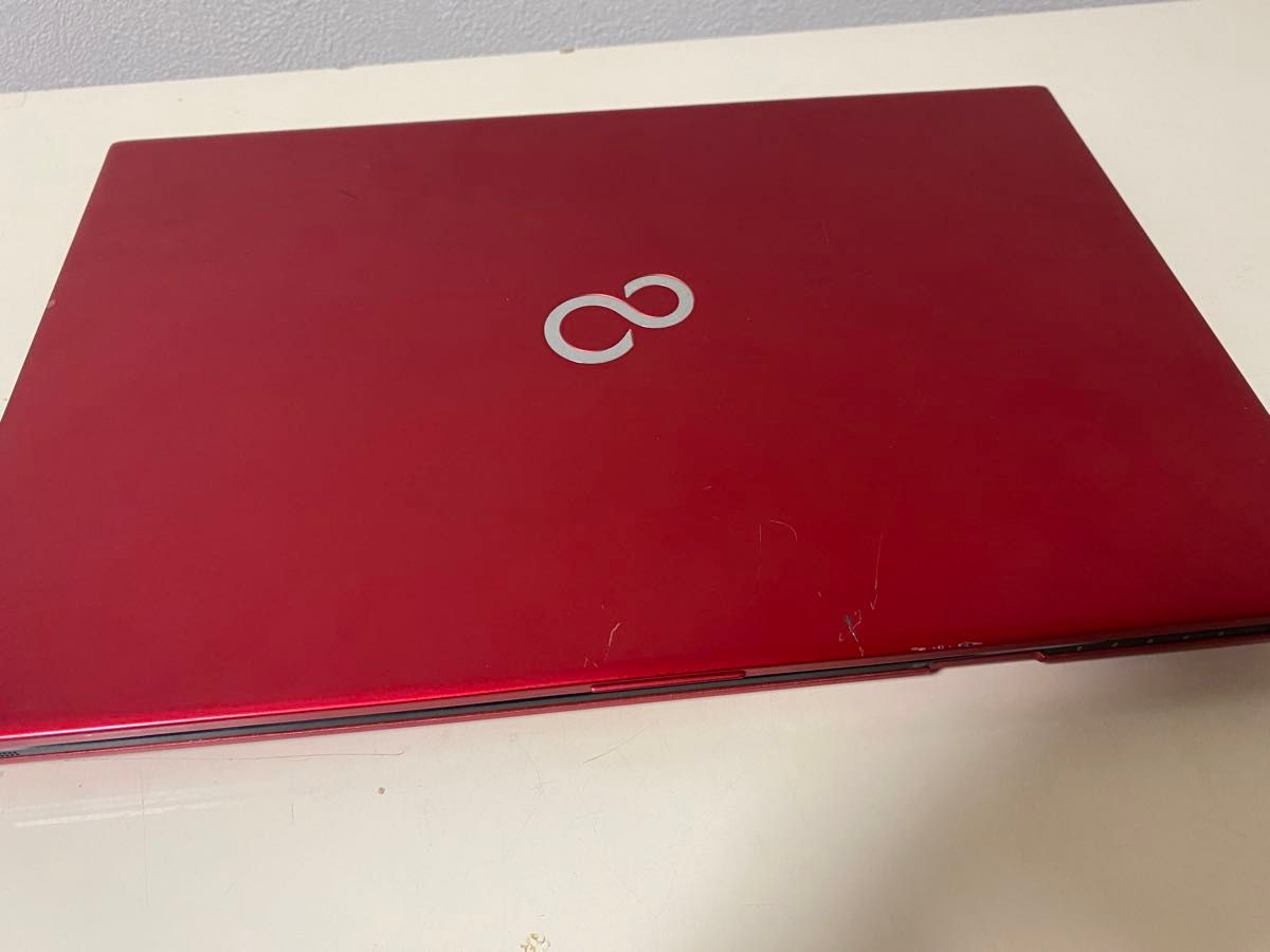 Windows11搭載　中古　ノートパソコン　Core i5 SSD 富士通 FMV LIFEBOOK SH90/B3