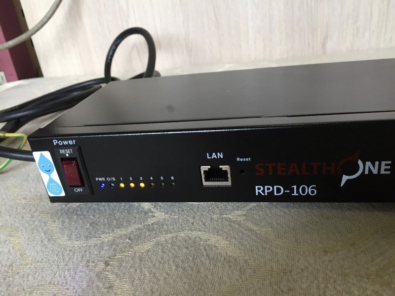 ◆STEALTHONE ステレスワンC-BOXⅡシリーズ/電源分配装置/RPD-106【C0926W12-1F-5】_画像3