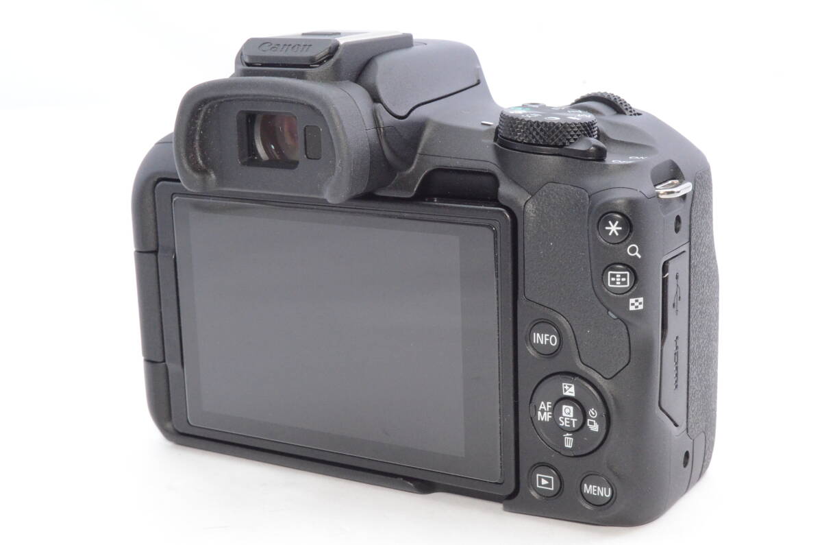 【イチオシおすすめ！】キヤノン Canon ミラーレス一眼ビデオログカメラ EOS R50 本体 ブラック RFマウント 24.2MP 4K動画 Vlog 2404025Aの画像4