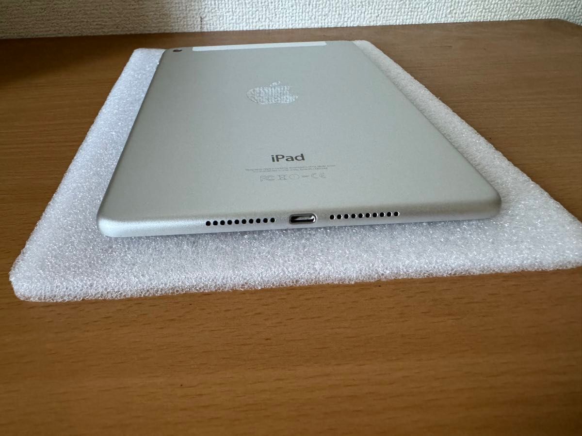 iPad mini 4 Wi-Fi + Cellular 64GB シルバー NK732J/A A1550 動作確認済