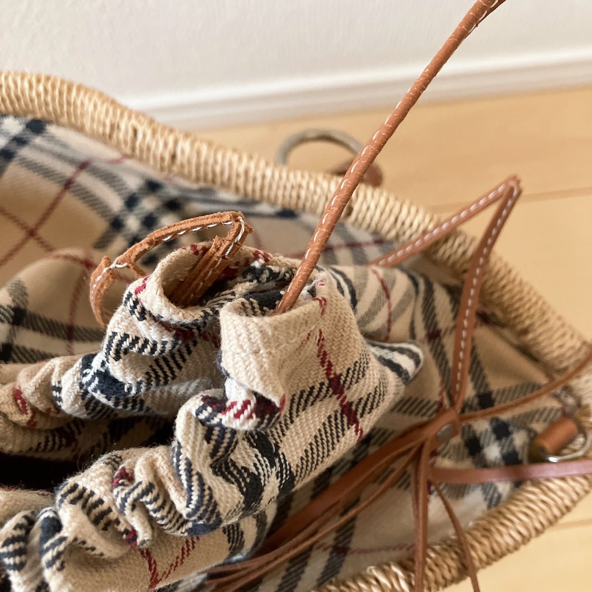 バーバリーブルーレーベルかごバッグノバチェック籠Burberry バーバリーブルーレーベルかごバッグノバチェック籠Burberry