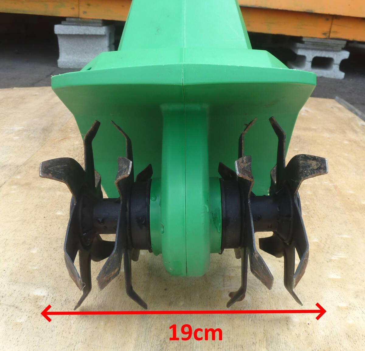 【よろづ屋】札幌ドーム周辺引取り限定：メーカー不明 電動カルチベーター 小型 耕うん機 家庭用 DIY ガーデニング(M0422)の画像2