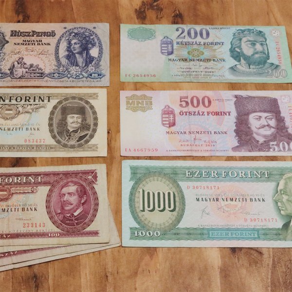 y_14) 外国紙幣　ハンガリー　合計:2,170フォリント Hungary Magyar forint ◯まとめて◯_画像1