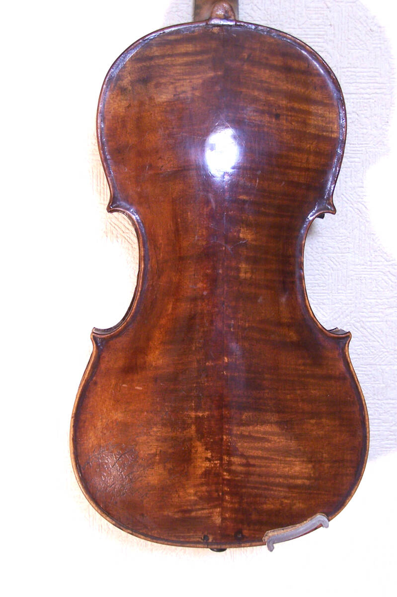 Old Violin labelled Francesco Gobettiの画像2