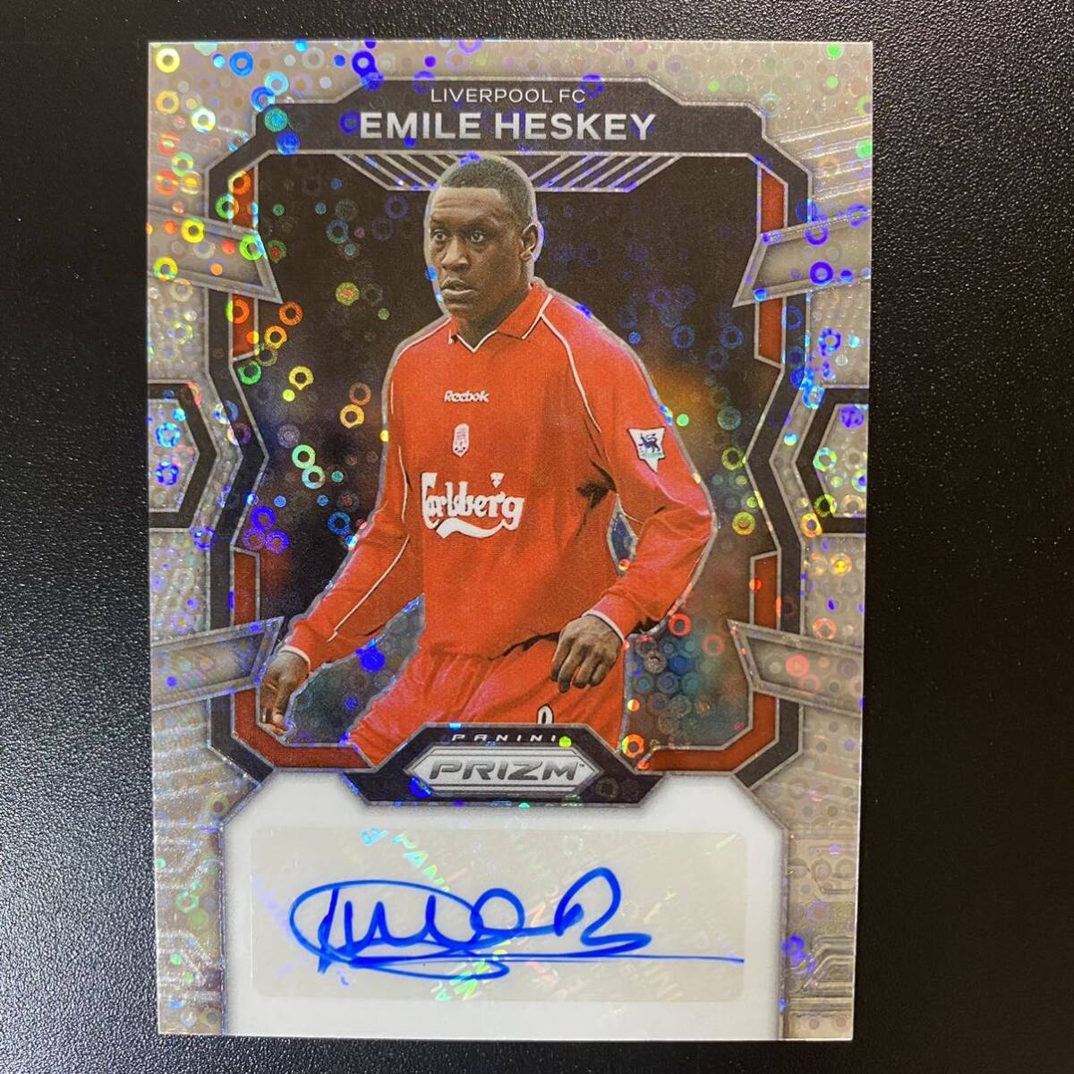 2023-24 Panini Prizm EPL Breakaway Emile Heskey Auto Liverpool 直筆サインカード エミール・ヘスキーの画像1