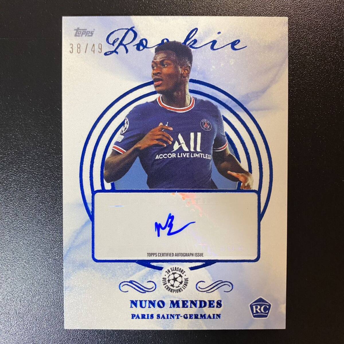 2021-22 Topps Pearl Rookie Auto /49 Nuno Mendes Rookie Auto RC Paris Saint-Germain 直筆サインカード ヌーノ・メンデスの画像1