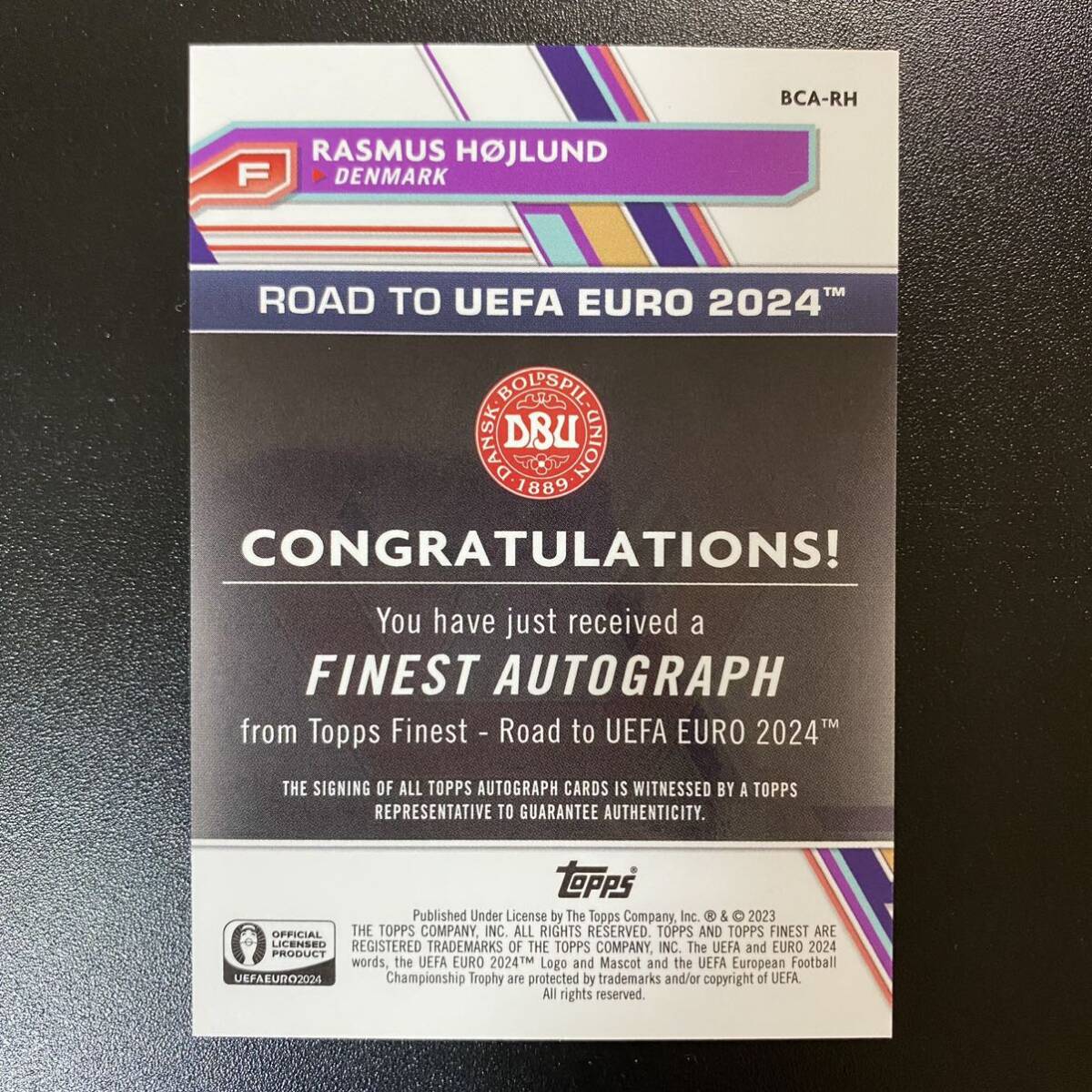 2023-24 Topps Finest Road to Euro Rasmus Hojlund Auto Denmark 直筆サインカード ラスムス・ホイルンドの画像2