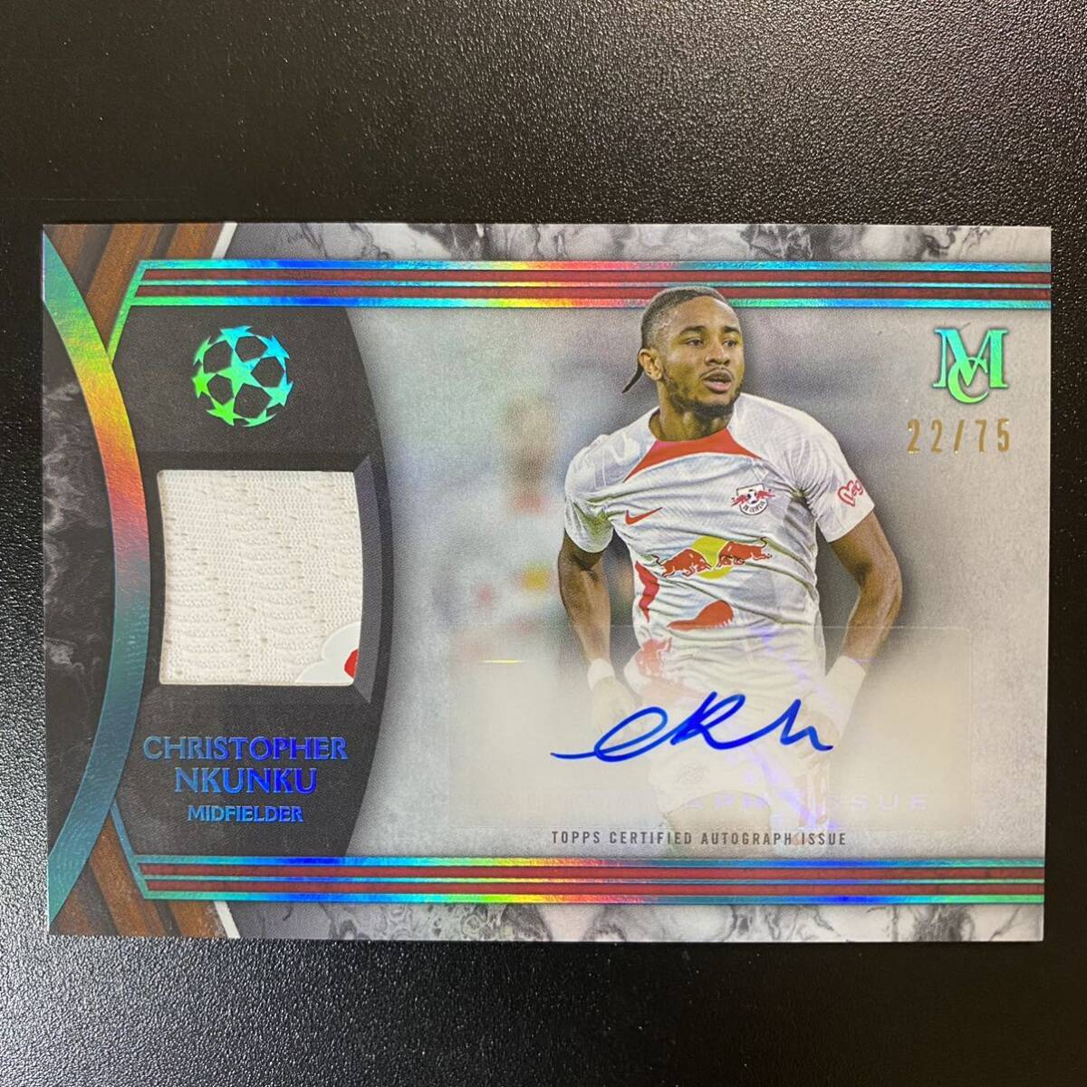 2022-23 Topps Museum UCL Christopher Nkunku Relic Patch AUTO /75 RB Leipzig 直筆サインカード クリストファー・エンクンクの画像1