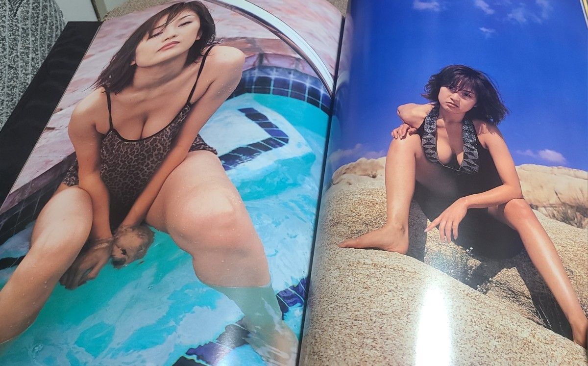 山田誉子 写真集 embrasement C.C.ガールズ送料無料 山田誉子 写真集 embrasement C.C.ガールズ送料無料