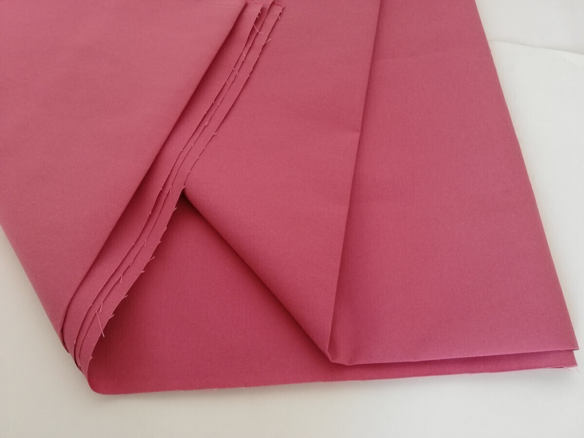 生地 ピンク系 チェリーピンク 長さ2.5m 巾116cm 綿混 無地 日本製の画像1