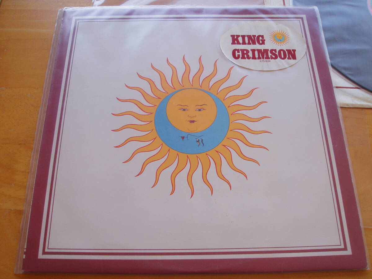 KING CRIMSON/LARKS’ TONGUES IN ASPIC/UK・Orig/最初回インナー・希少ハイパーステッカー/マザー両１・スタンパー両１桁　美ジャケ＋美盤_画像2