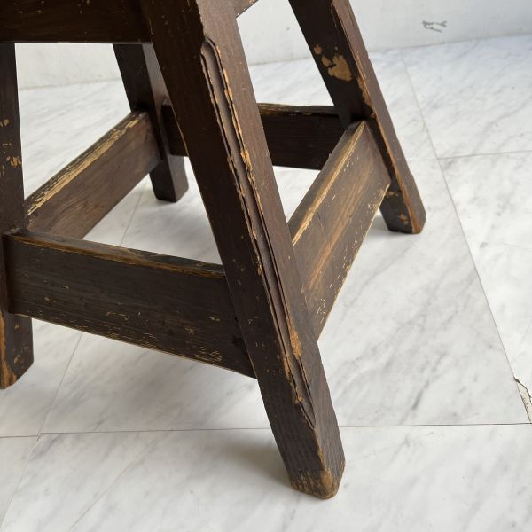 ヴィンテージ レトロ 古い椅子 丸椅子 古い木製椅子 布張り丸座面 ① 木製スツール_画像5