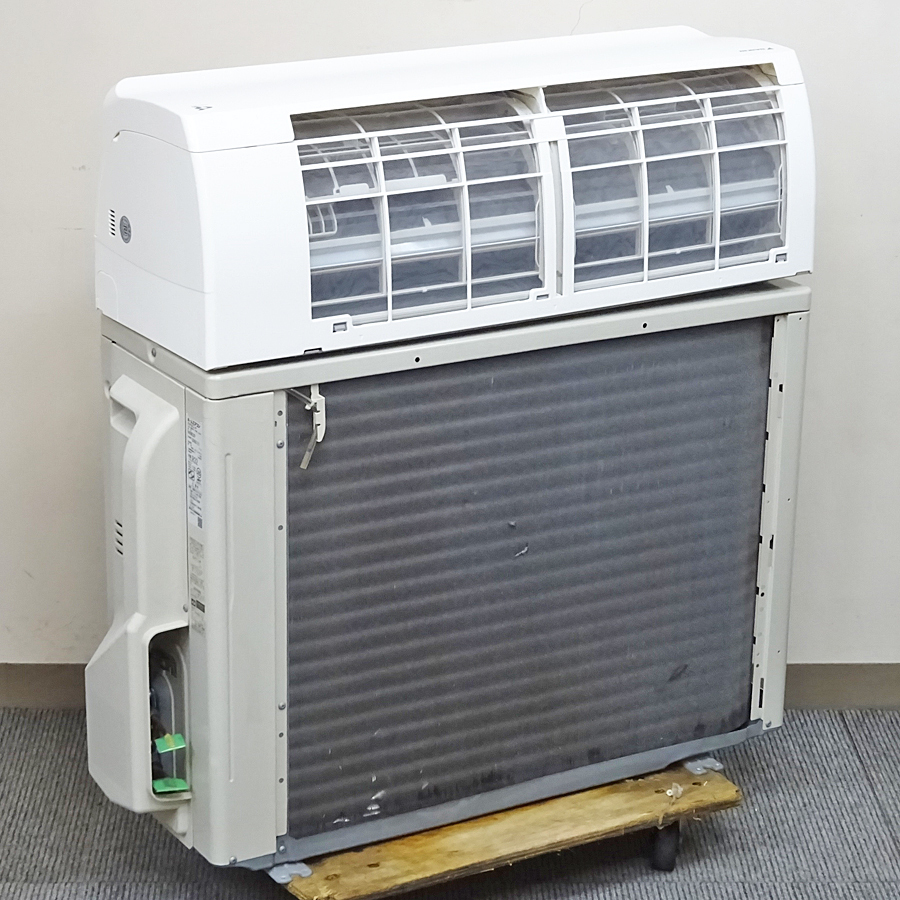 DIAKIN【S40WTCXP-W】ダイキン ストリーマ空気清浄 自動内部クリーン フィルター自動掃除 エアコン おもに14畳用 単相200V 2019年製 中古品の画像2