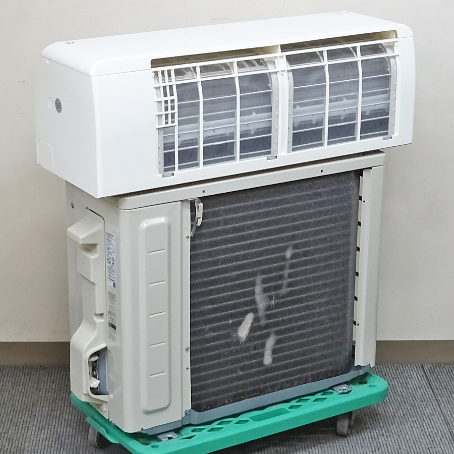 DAIKIN【AN22YFNS-W】ダイキン ストリーマ空気清浄 水内部クリーン フィルター自動掃除 無線LAN内蔵 エアコン おもに6畳用 2021年製 中古品の画像2