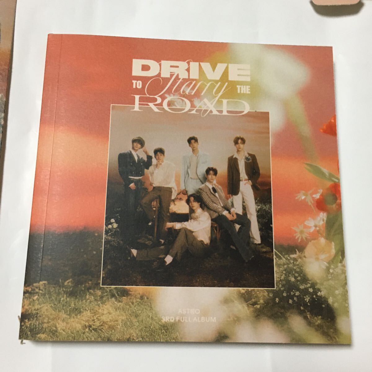 送料込み　ASTRO　CD　ディスク　ムンビン　3集　3RD FULL ALBUM　☆DRIVE TO THE STARRY ROAD☆　11曲　Moonbin　韓国盤　K-POP _画像8