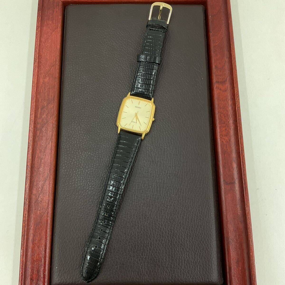 4128 SEIKO Seiko DOLCE Dolce работа товар кварц 8J41-5000 QUARTZ наручные часы Gold циферблат 