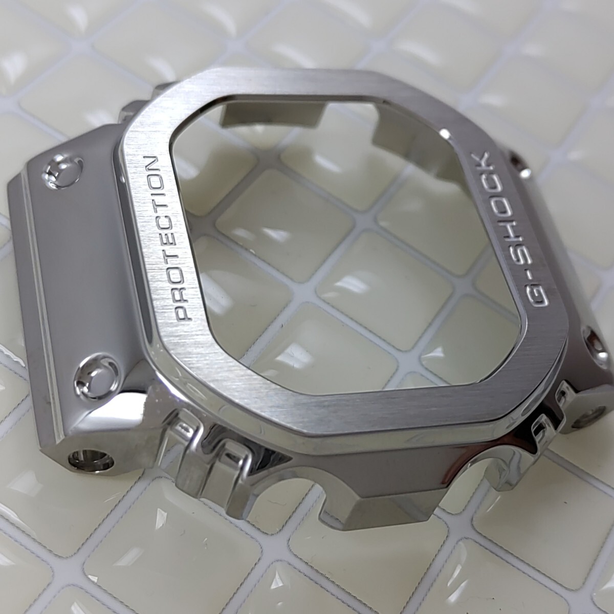 CASIO G-SHOCK 純正部品　GMW-B5000D-1JF　シルバーベゼル　未使用品_画像2