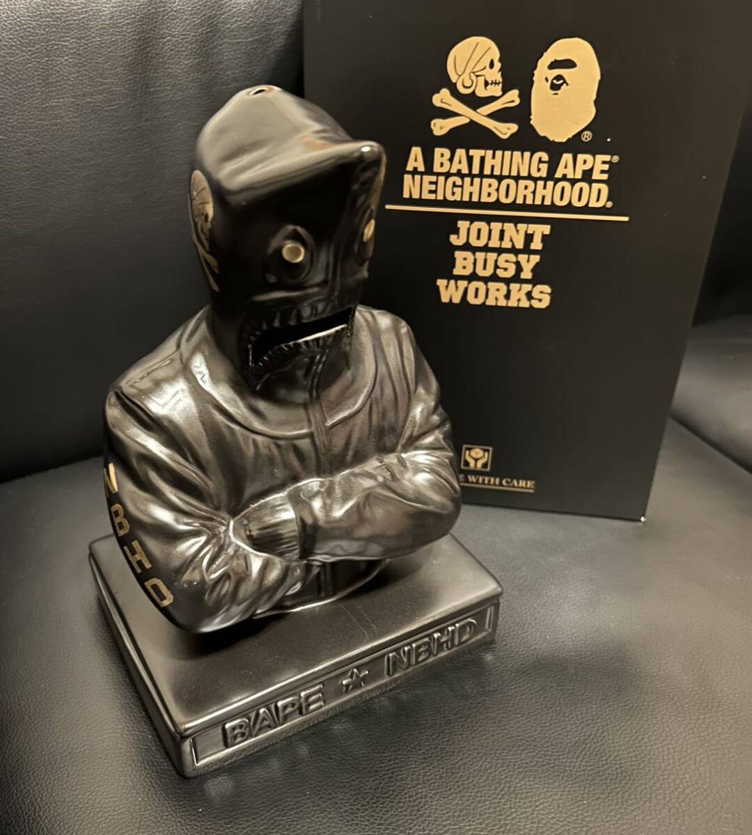 A BATHING APE x NEIGHBORHOOD Shark Incense Chamber Black A BATHING APE x NEIGHBORHOOD Shark Incense Chamber Black