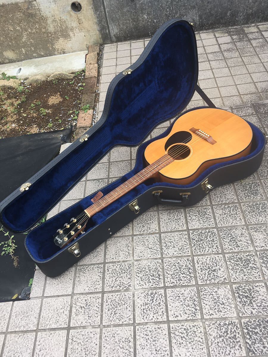 Gibson 純正 ギブソン アコースティックギター ハードケース J-45 等ラウンドショルダータイプの収容用 TKL社製 Made in Canada オマケ付き_画像3