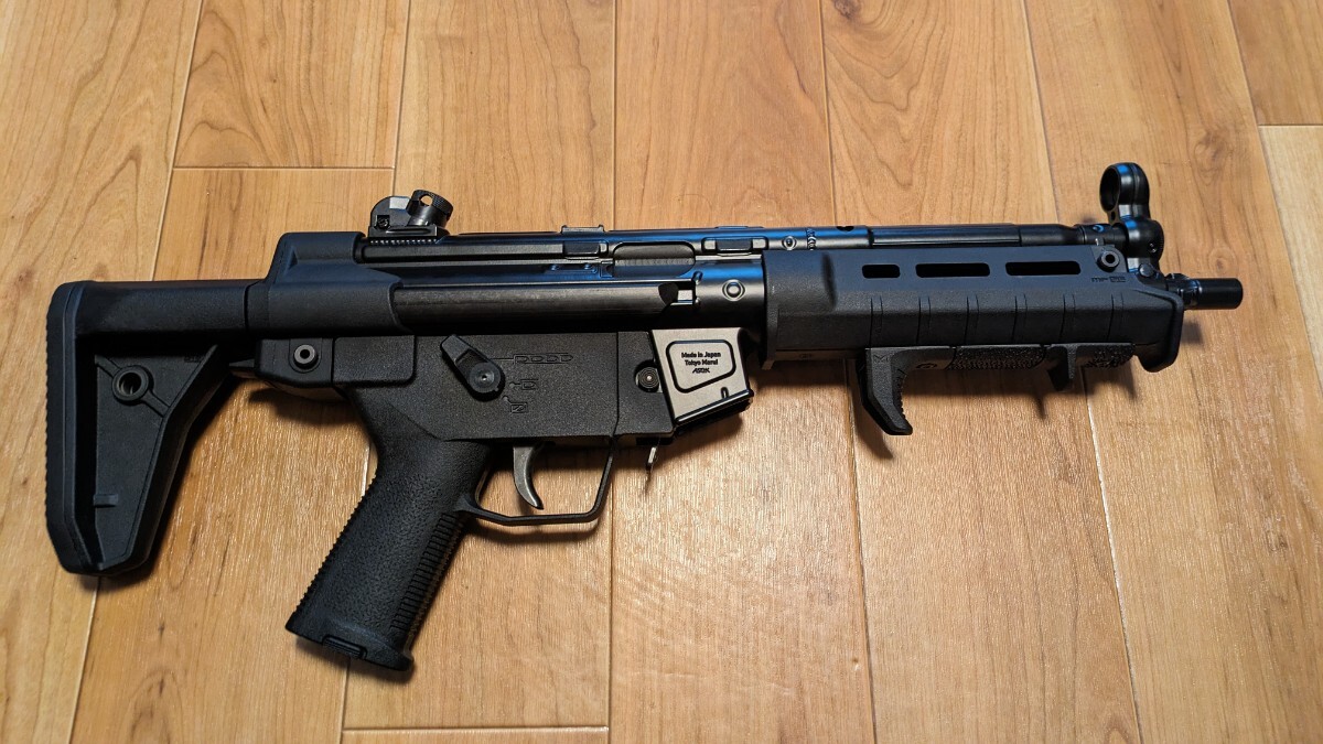 東京マルイ 次世代電動ガン MP5A5 実物MAGPULカスタム UTG PROハンドガード JMACアダプター_画像3