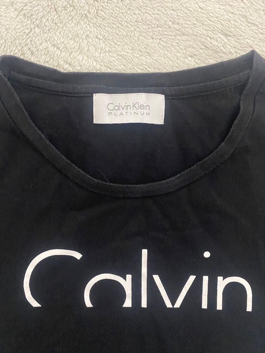 Calvin Klein カルバンクライン　Tシャツ