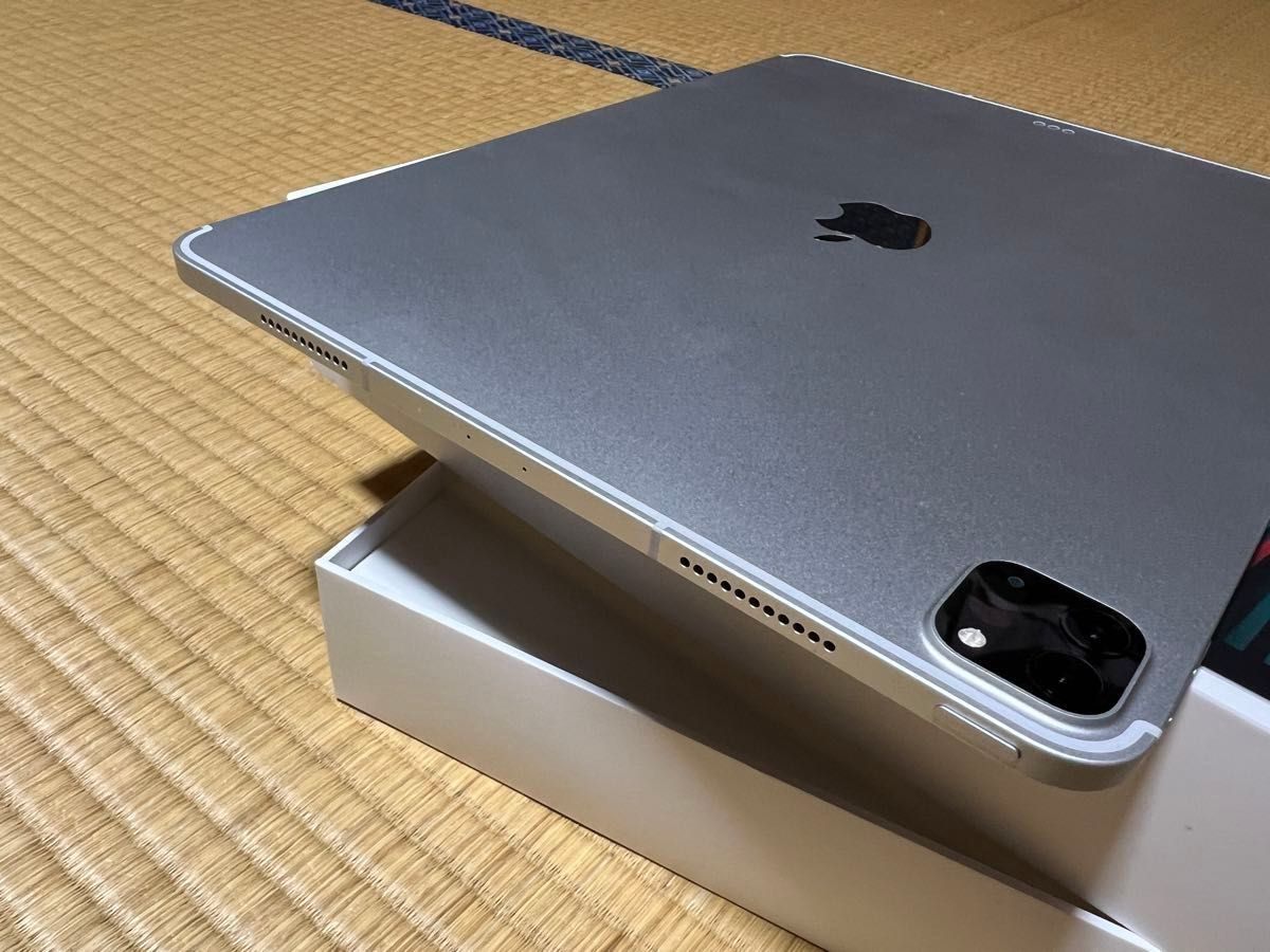 美品 第5世代 iPad Pro 12 9インチ 512GB Wi-Fi + Cellular 美品 第5世代 iPad Pro 12 9インチ 512GB Wi-Fi + Cellular