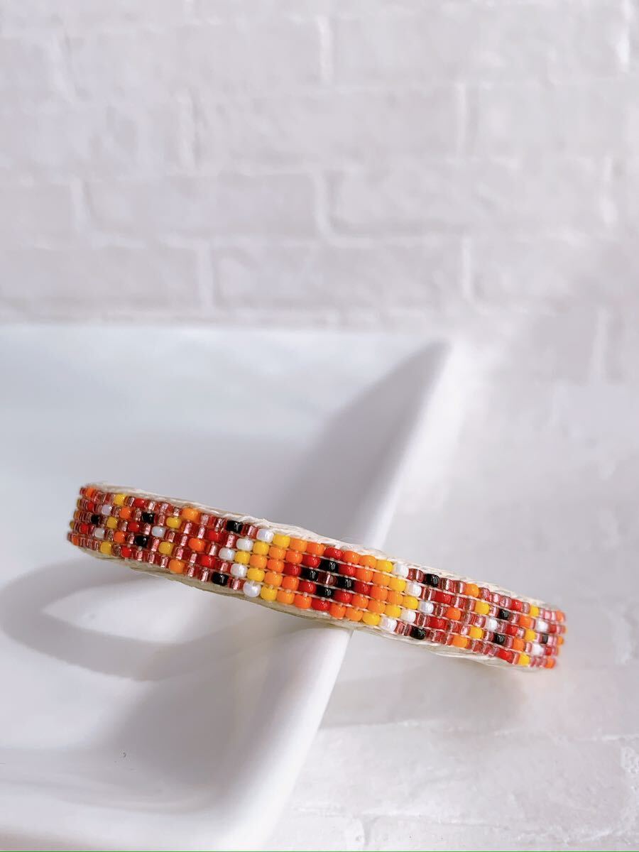 インディアンジュエリー バングル ブレスレット ナバホ族 ビーズワーク ビーズ レザーバングル ビーズブレスレット ネイティブ or_画像2