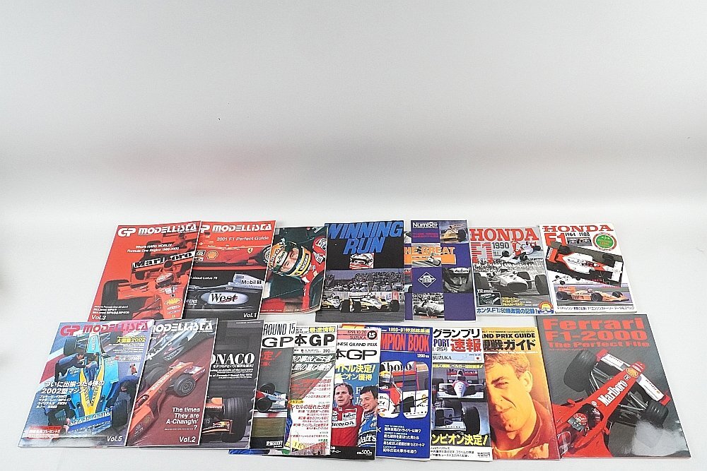 Ferrari フェラーリ F1-2000 パーフェクトファイル / THE HONDA ホンダ F1 1990 / 1964-1988 など 雑誌 / 書籍 まとめてセットの画像1