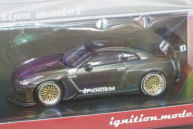 ignition model イグニッションモデル 1/64 Nissan 日産 PANDEM パンデム R35 GT-R ガンメタリック / ゴールドホイール IG1397の画像1