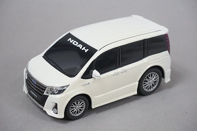 Toyota トヨタ NOAH ノア “W×B” / PASSO パッソ 全長約11cm プルバックカー カラーサンプル 非売品 2点セット_画像5