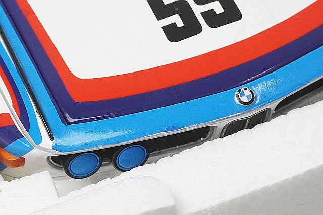 ミニチャンプス PMA 1/18 BMW CSL 3.5 IMSA デイトナ 24h 優勝 1976 #59 180762959の画像7