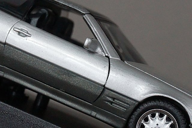SCHABAK シャバック 1/43 Mercedes Benz メルセデスベンツ SL500 シルバー 1255の画像3