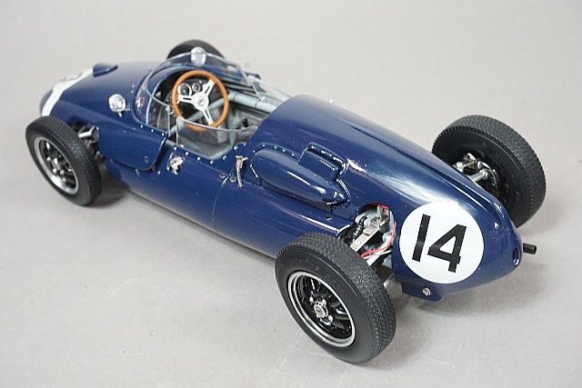 Schuco シュコー 1/18 Cooper クーパー T51 イタリアGP 優勝 1959 #14 450032600の画像2