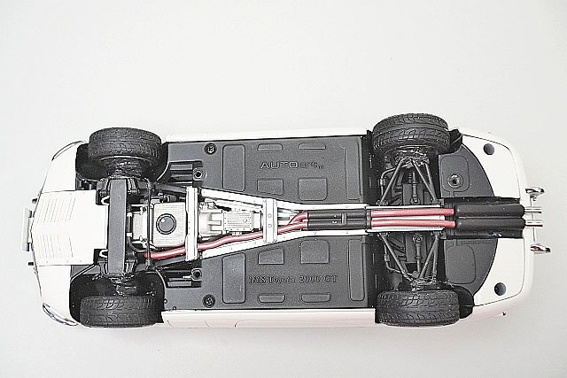 AUTOart オートアート 1/18 TOYOTA トヨタ 2000GT クーペ ホワイト ※難有・ジャンク品 78742の画像6