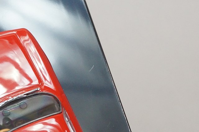 AUTOart オートアート 1/43 ALFA ROMEO アルファロメオ 1750 GT Veloce ヴェローチェ レッド 50101の画像2
