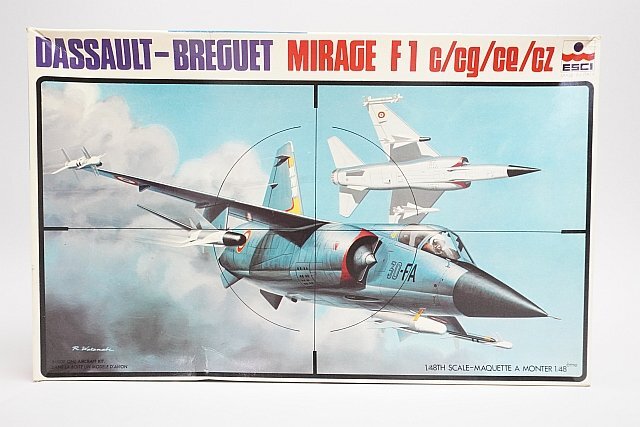 ★ ESCI エッシー 1/48 Dassault-Breguet Mirage F1 c/cg/ce/cz ダッソー ブレゲ プラモデル 4006の画像1
