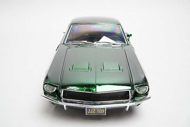 グリーンライト 1/18 Ford フォード MUSTANG マスタング GT Fastback 1968 グリーンクローム Bullitt ※難あり ジャンク品 12823の画像2