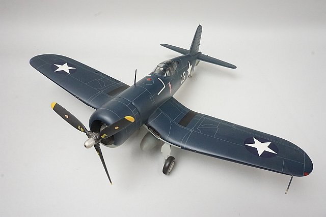 ★ WINGCLUB ウィングクラブ グラマン F-6F-3 ヘルキャット アメリカ空軍 木製 全長約29cm 主翼幅約38cm ※ジャンク品の画像1