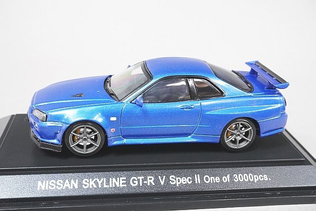 EBBRO エブロ 1/43 日産 スカイライン GT-R (R34) VスペックII メタリックブルー 43301の画像1